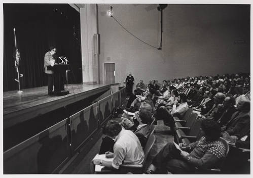 President Rollins addressing ODU Faculty on Norfolk State, 1979